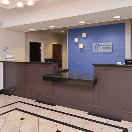 Holiday Inn Express & Suites San Antonio South Dış mekan fotoğraf