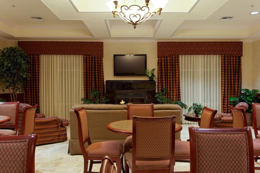 Holiday Inn Express & Suites San Antonio South Dış mekan fotoğraf