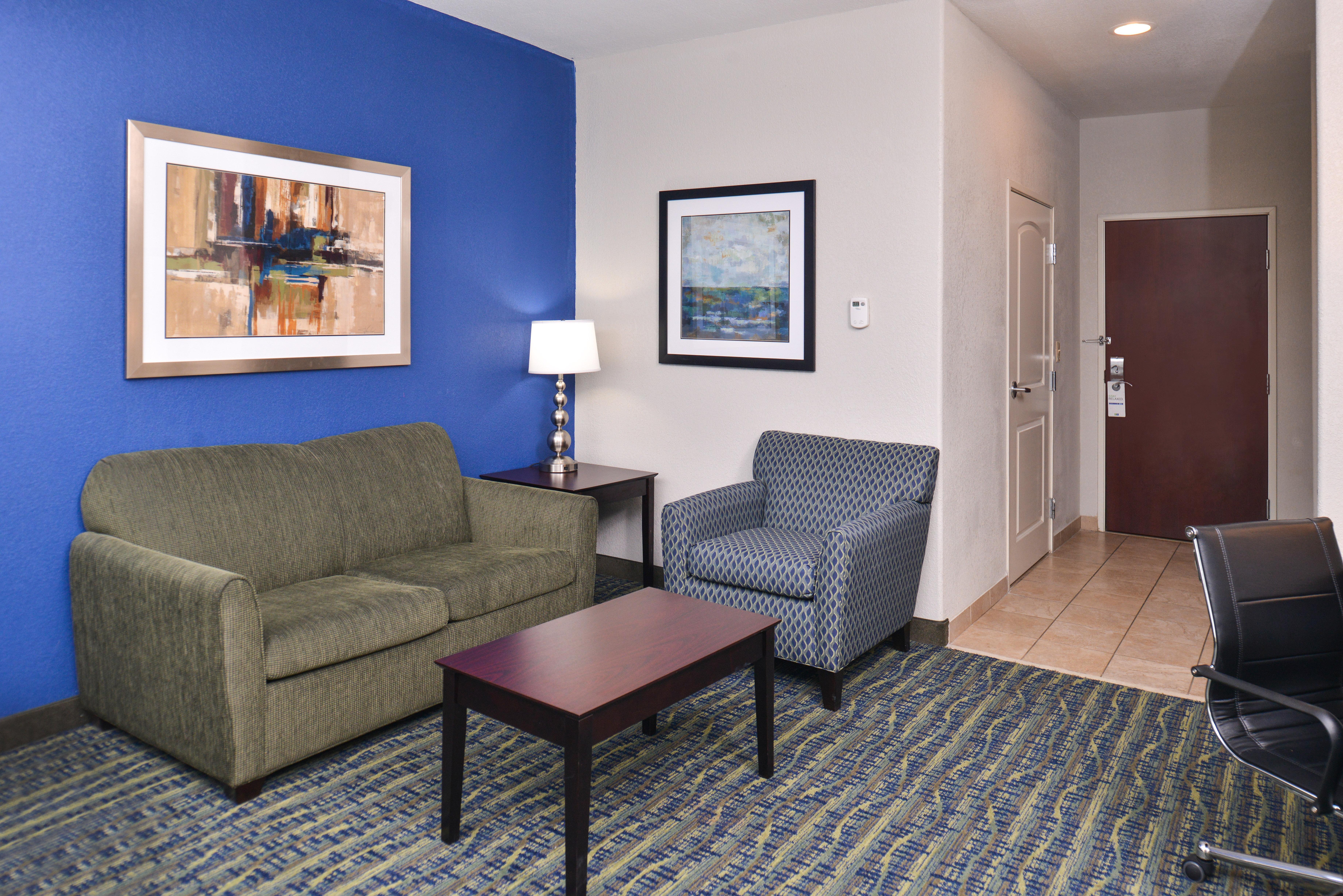 Holiday Inn Express & Suites San Antonio South Dış mekan fotoğraf