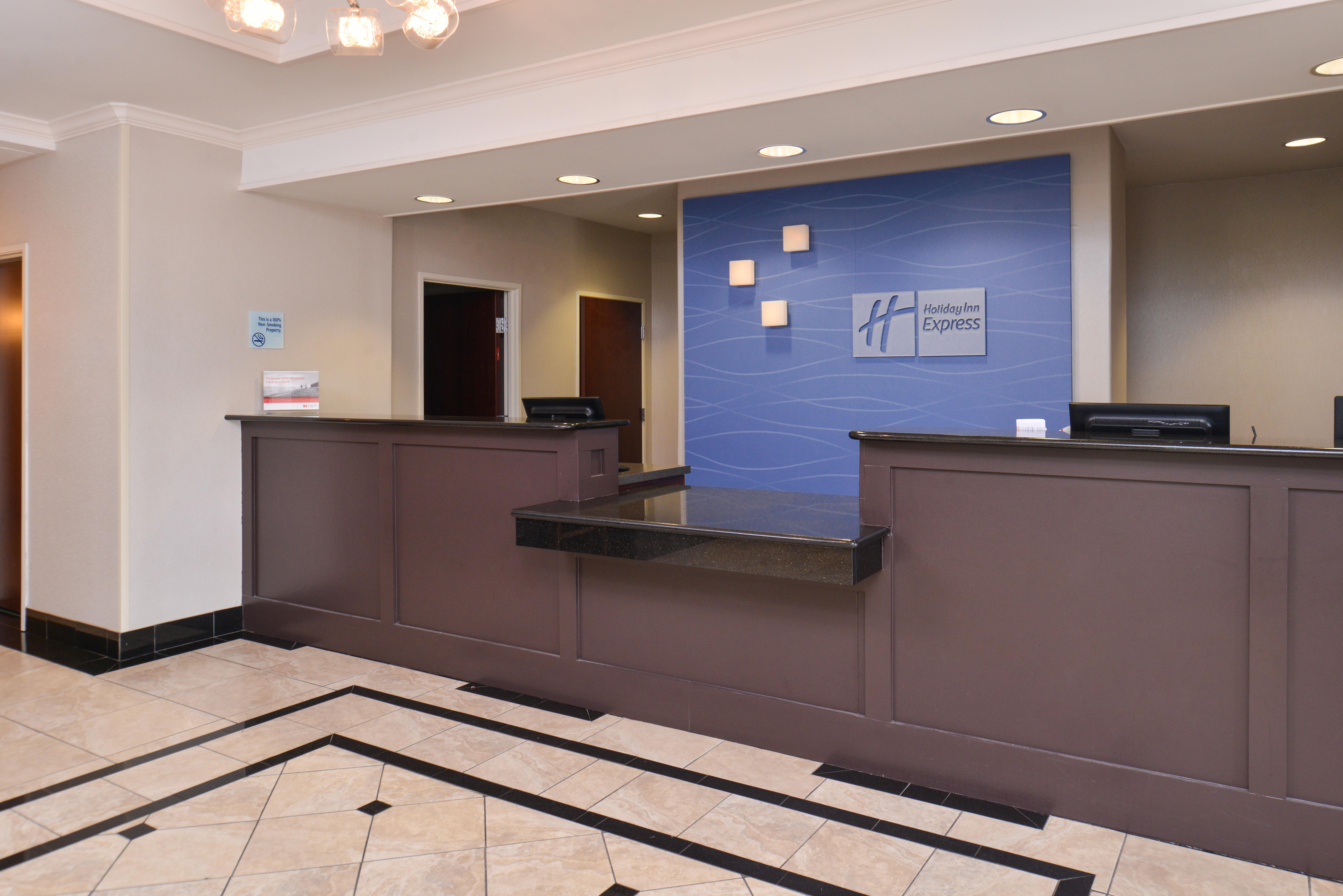 Holiday Inn Express & Suites San Antonio South Dış mekan fotoğraf