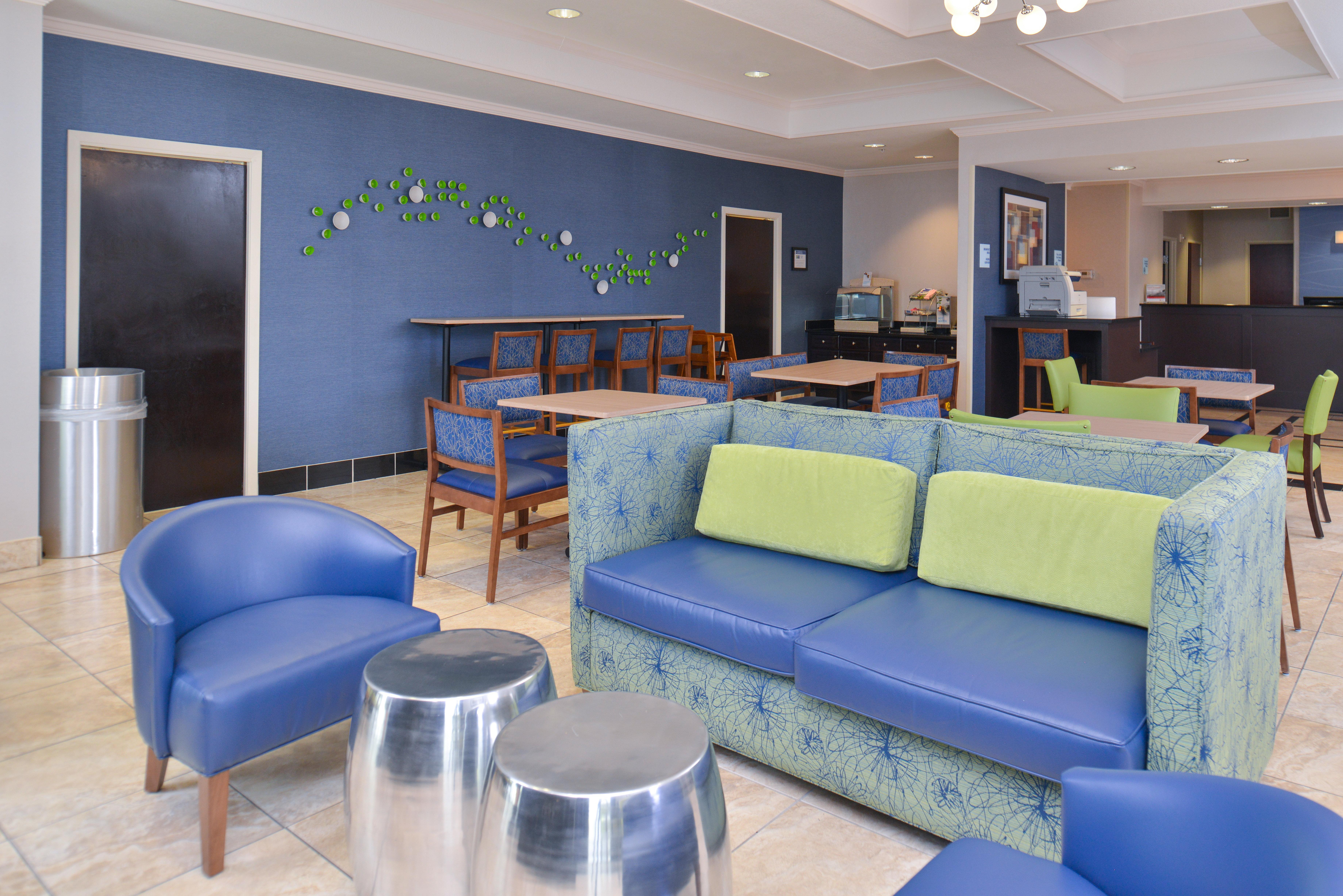 Holiday Inn Express & Suites San Antonio South Dış mekan fotoğraf