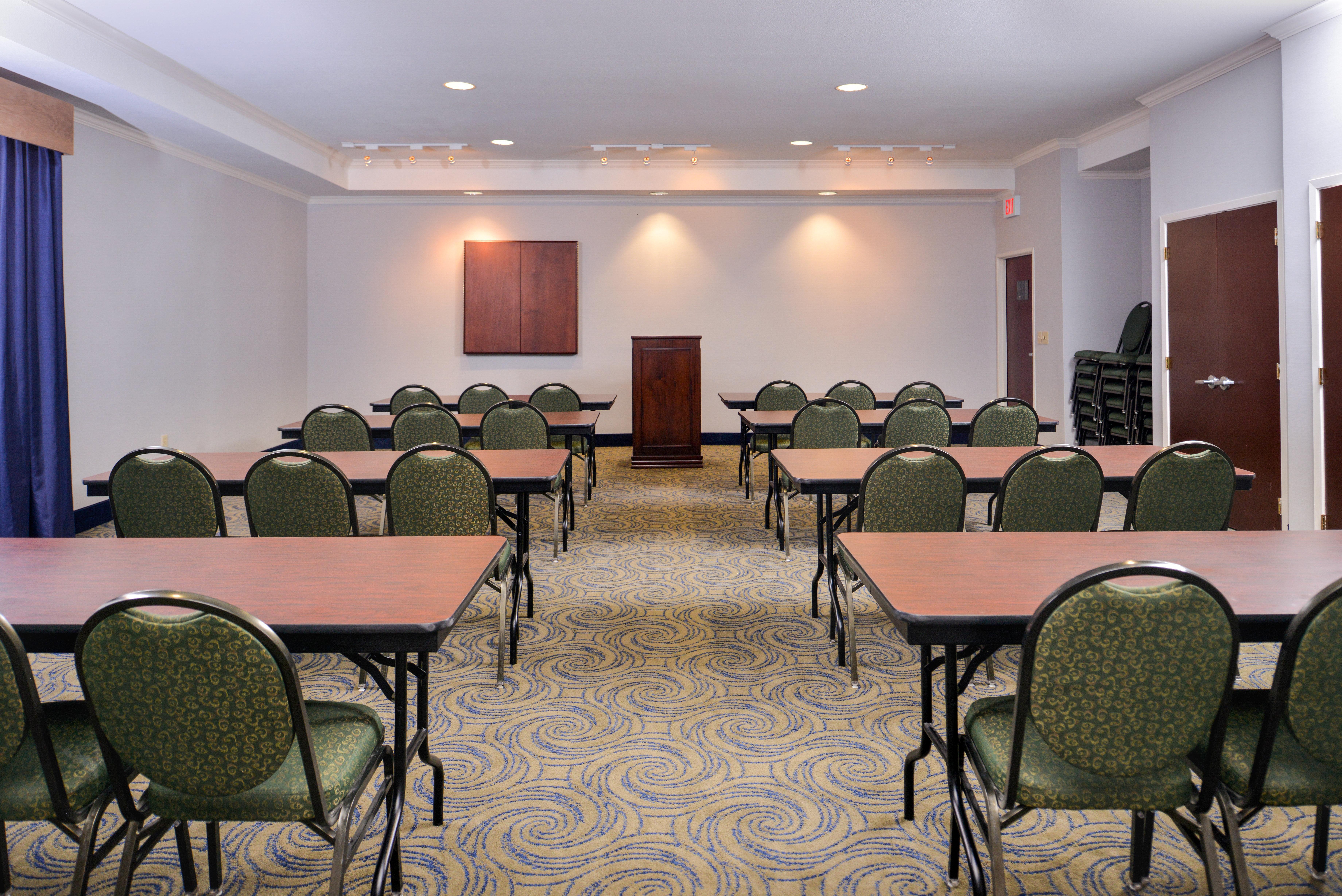 Holiday Inn Express & Suites San Antonio South Dış mekan fotoğraf