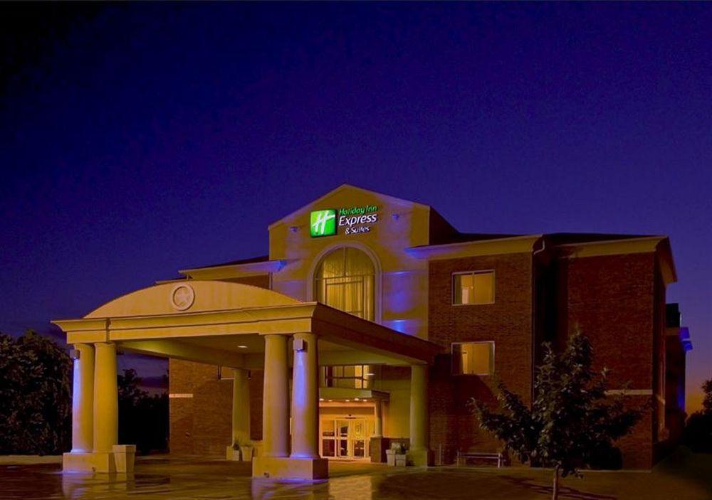 Holiday Inn Express & Suites San Antonio South Dış mekan fotoğraf